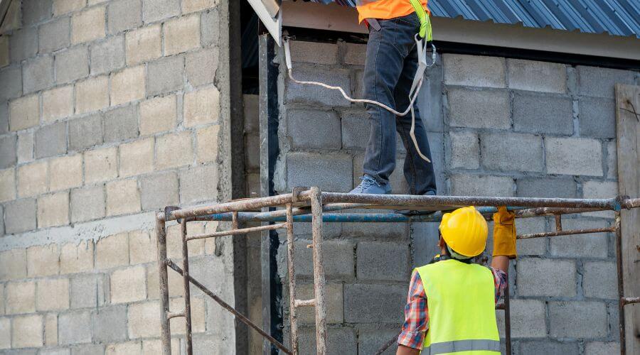 Professional gutter cleaning in Boelus, NE